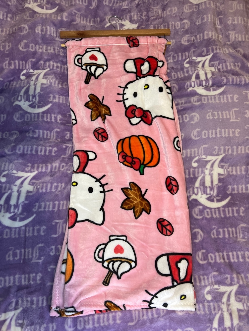 Hello Kitty Pink Fall Pumpkin Plush Throw Blanket 50x70